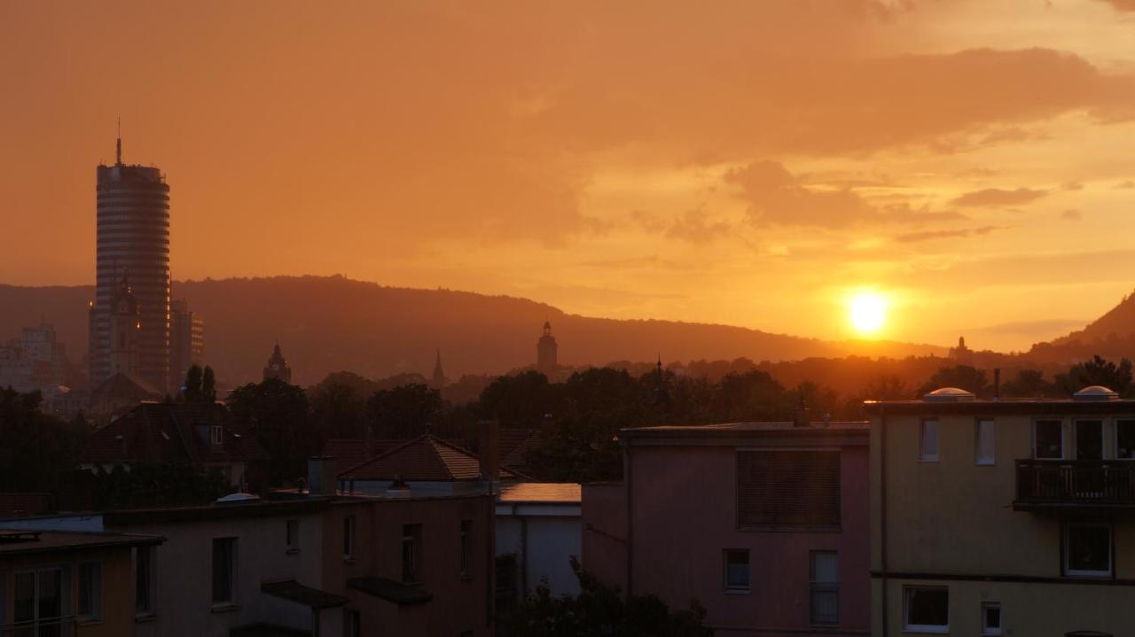 Skyline Of Jena, Luxurioes, Einzigartig, Free Wifi, Parkplatz, Klimatisiert, Zentral Apartment