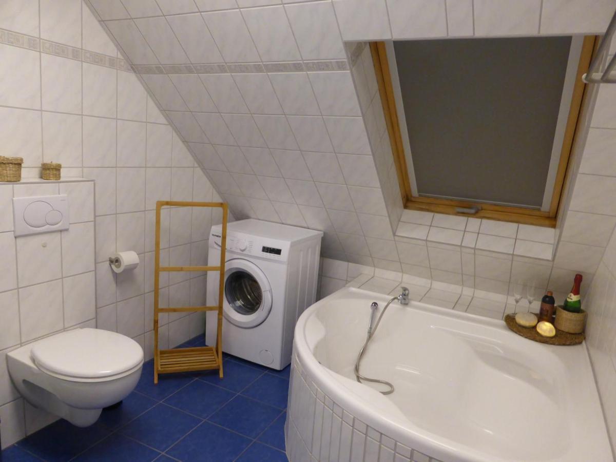 Skyline Of Jena, Luxurioes, Einzigartig, Free Wifi, Parkplatz, Klimatisiert, Zentral Apartment Jena